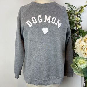 Dog Mom Graphic Sweatshirt Raglan Pullover Heather Gray Medium